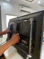 Neatly Used 32inch Lg Led tv(32LB530A-TA) - Image 2