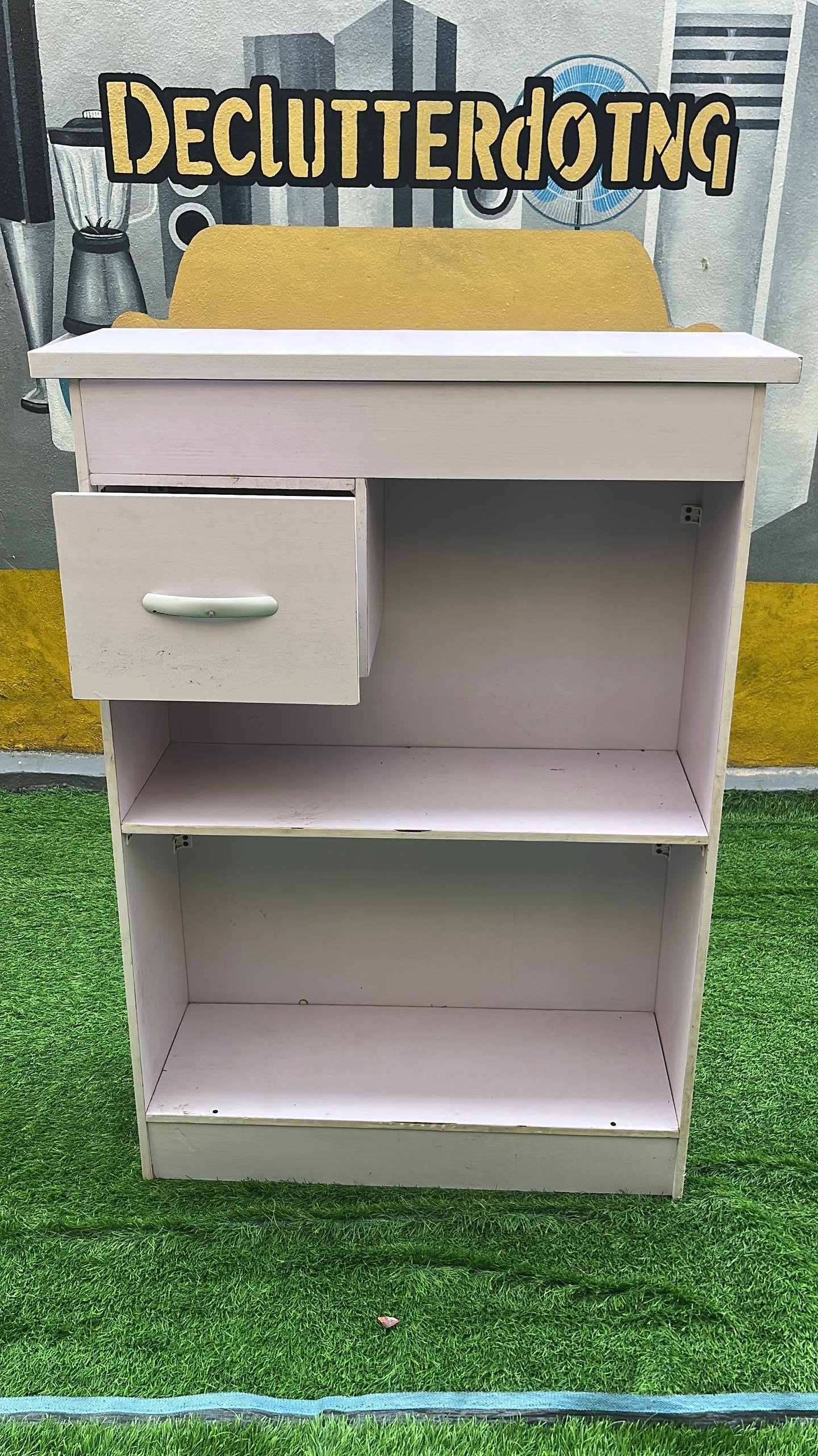 ac3ddef2-28c5-46c4-9a23-e1cd6af6f874 Neatly Used White Office Reception Desk/Table - Image 1