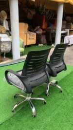 Brand New Executive Swivel Classic Office Chair - Image 2