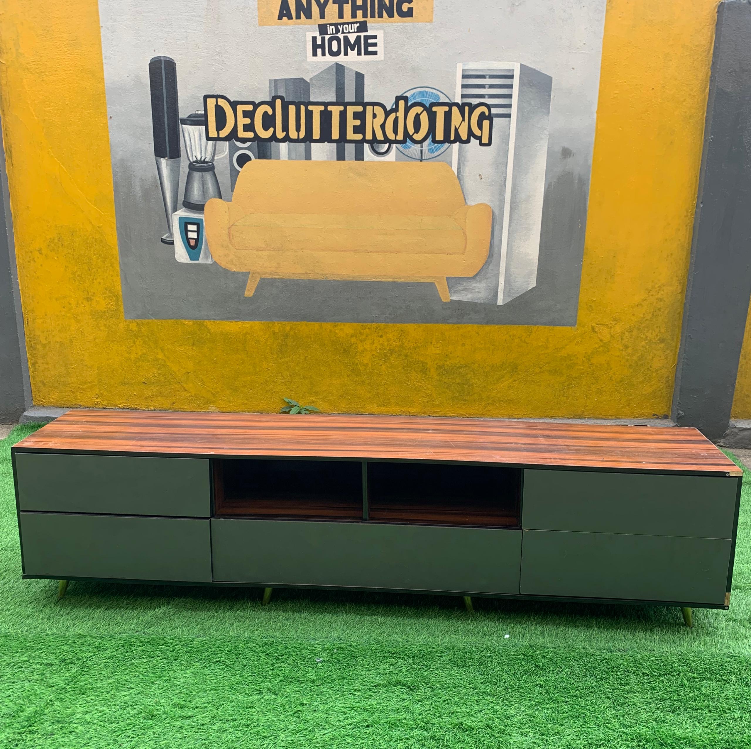 f83852da-9931-46f8-88cb-e209b0b1a3d4 4 Month Used Top Quality Grey & Brown Tv Console With 5 Compartment Drawer - Image 1