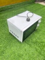 Neatly Used 20L Hisense Microwave 700W (H20MOWS10) - Image 6