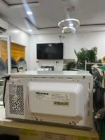 Neatly Used 20L White Hisense Microwave(H20MOWS10) - Image 2