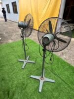 Slightly Rusted 18inch OX Industrial Standing Fan - Image 4
