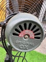 Slightly Rusted 18inch OX Industrial Standing Fan - Image 6