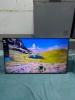 Barely Used 50inch Samsung Crystal UHD Smart Tv (50TU80) - Image 6